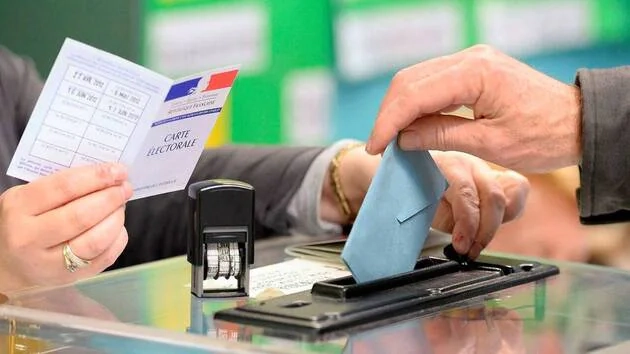 L’enjeu, pour Emmanuel Macron, est de faire du référendum un outil de réconciliation