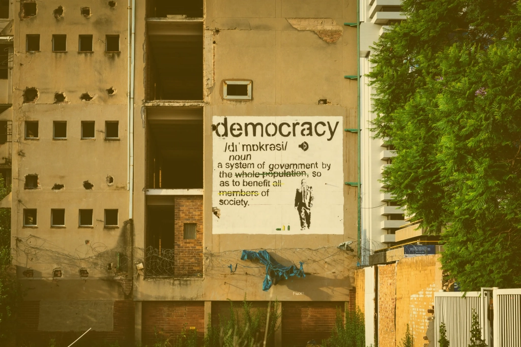 Défaite de Viktor Orbán en Hongrie – Une victoire pour la Démocratie libérale ? 